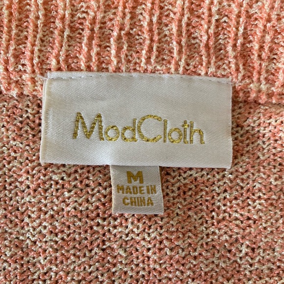 ModCloth Cropped Sweater - Picture 4 of 5